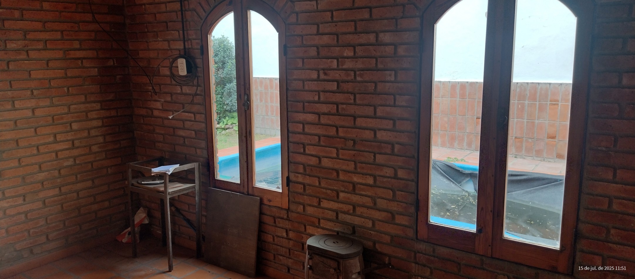 Galpon, quincho, jardin y pileta